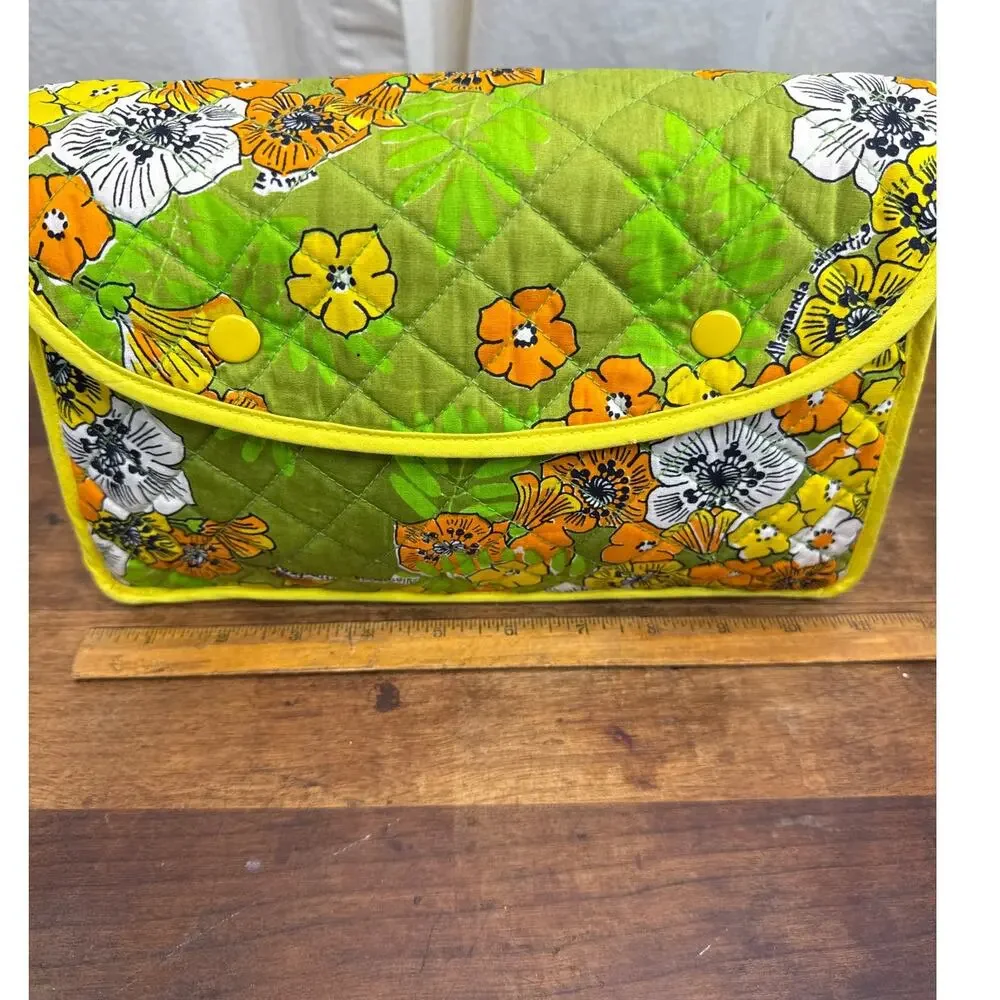 Design Thai Retro 60's Quilted Make-up Cosmetic Travel Bag Vibrant Colors Floral